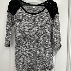 🖤 Very cute shirt